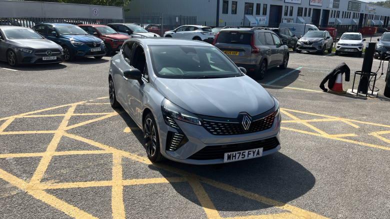Renault Clio 1.6 E-TECH full hybrid 145 Techno 5dr Auto Hybrid Hatchback